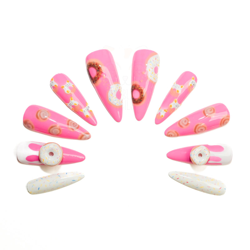 Yummy creme donuts nail set